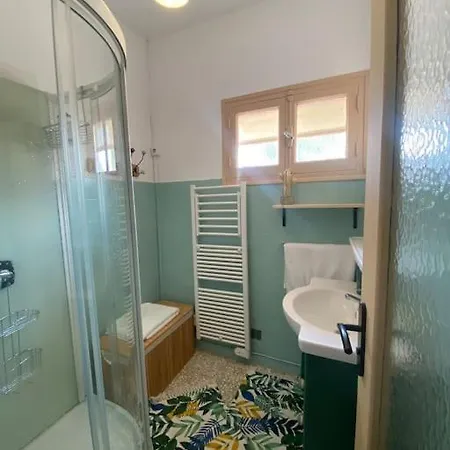 Maison De Village En Granite