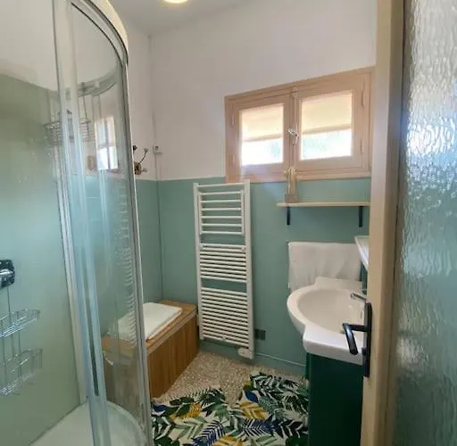 Maison De Village En Granite