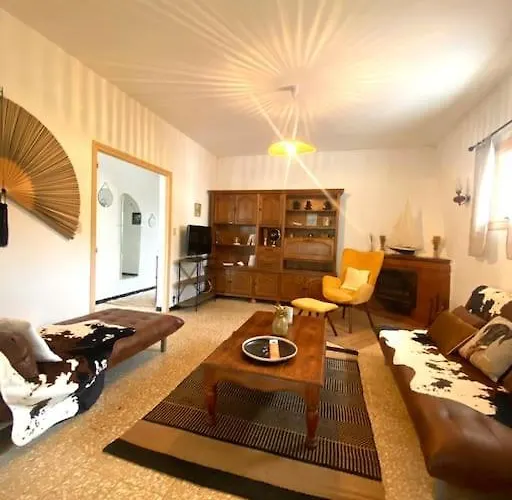 Maison De Village En Granite Holiday home