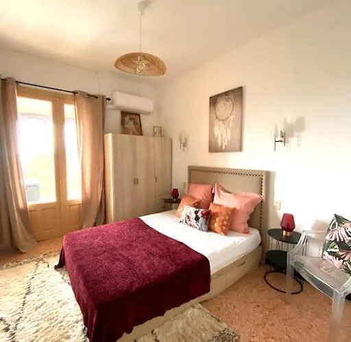 Maison De Village En Granite Holiday home *