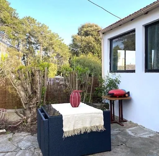 Maison De Village En Granite *