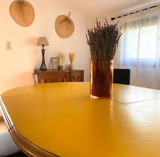 بيت للعطل Maison De Village En Granite *