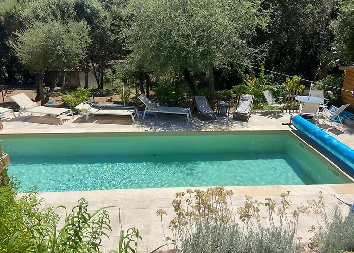 Maison De Village En Granite بورتو فيكشْيو